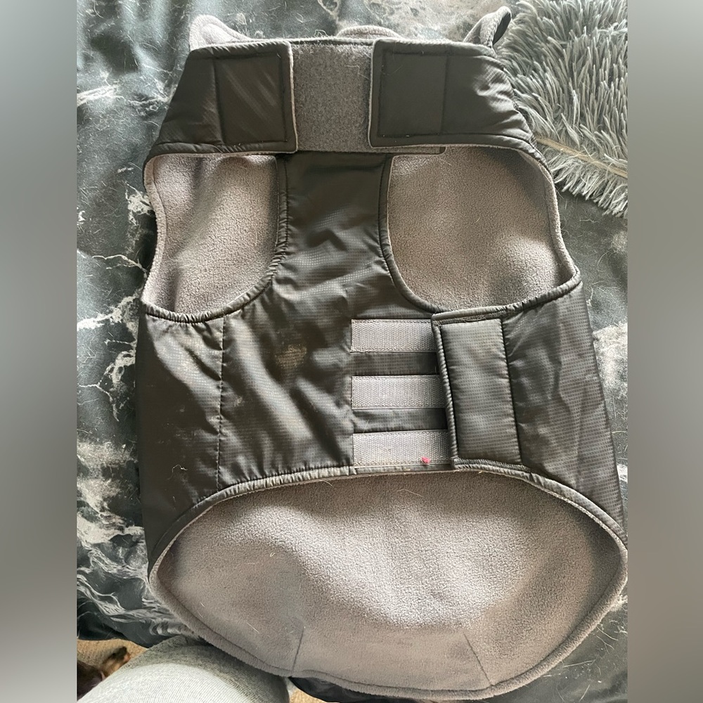 Dog Fall Jacket - Picture 2 of 3
